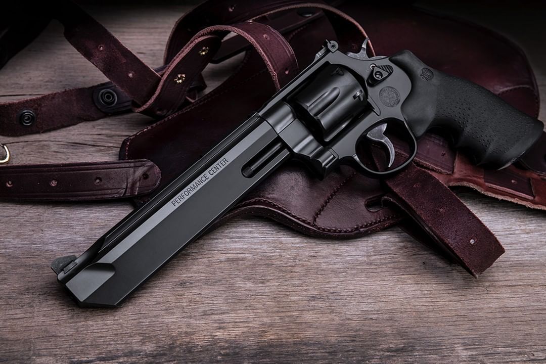 Револверът модел 629 Stealth Hunter на Smith & Wesson